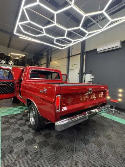 Cosmos Detailing Garage - Автомобилен детайлинг