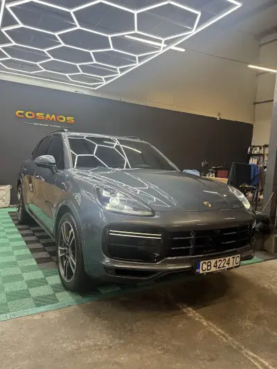 Cosmos Detailing Garage - Автомобилен детайлинг