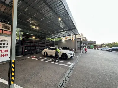 reDress - Car Wash/Tyre Service/Detailing/Café