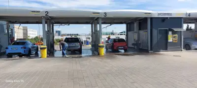 Karcher Clean Park Керхер център за автомобили