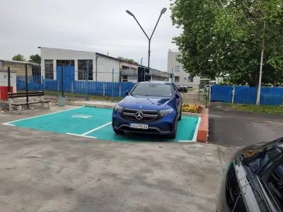 Easy Car wash (Автомивка на самообслужване)