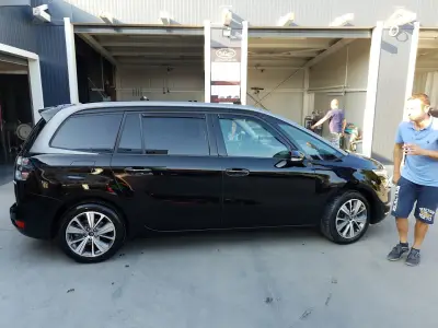 Magic Car's