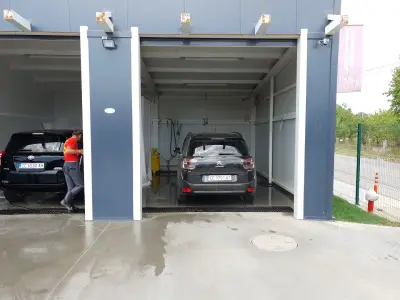 Magic Car's